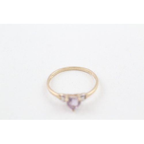 62 - 9ct gold amethyst heart cut solitaire dress ring (0.9g) Size  M