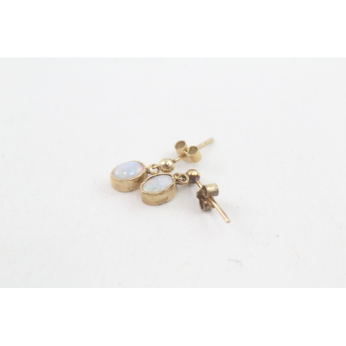 69 - 9ct gold opal cabochon drop earrings (0.6g)