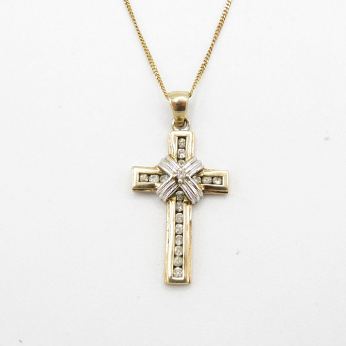 228 - 9ct gold diamond set Christian cross pendant necklace (3.2g)