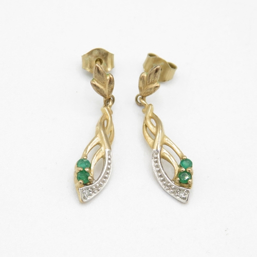 230 - 9ct gold diamond and emerald drop earrings 1.5g