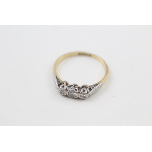 29 - 18ct gold vintage diamond three stone ring (1.9g) Size  N