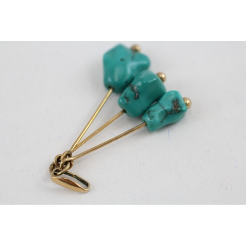 31 - 2x 9ct gold vintage turquoise pendants (7.2g)