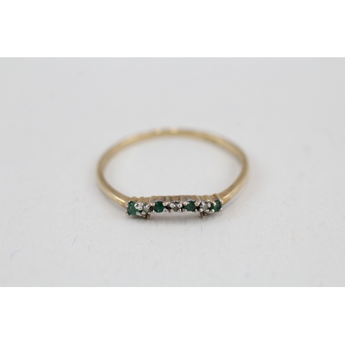 33 - 2x 9ct gold emerald & diamond engagement & curved eternity ring set (2.3g) Size  R + R