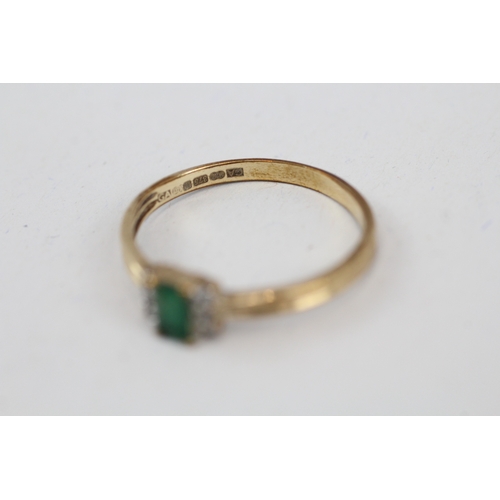 33 - 2x 9ct gold emerald & diamond engagement & curved eternity ring set (2.3g) Size  R + R