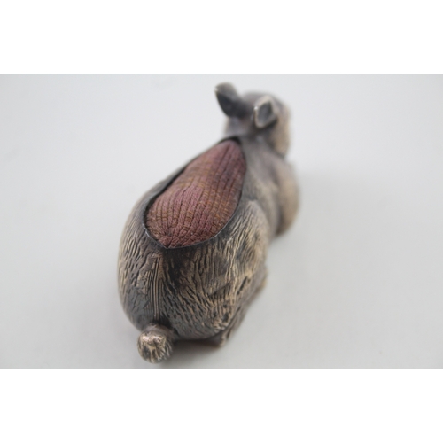 407 - Edwardian 1910 Birmingham Sterling Silver Novelty Hare Pin Cushion (44g)