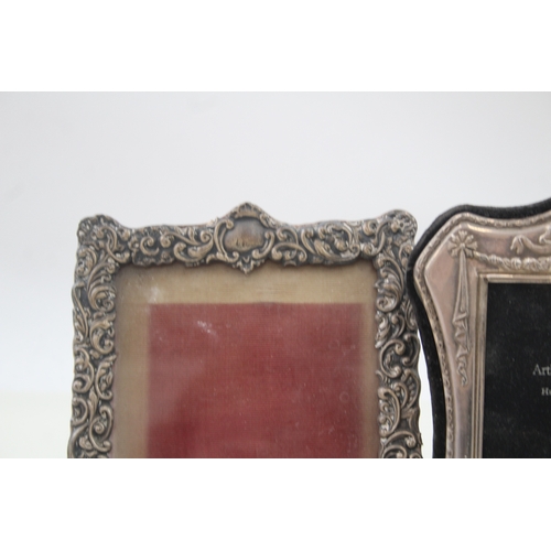 411 - 3 x Antique / Vintage .925 Sterling Silver Ornate Photograph Frames (435g)