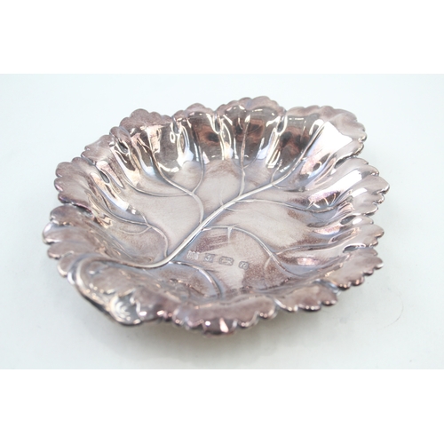 435 - Vintage Hallmarked 1991 Birmingham Sterling Silver Leaf Form Trinket Dish (78g)