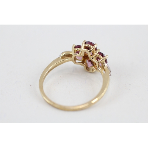 44 - 9ct gold pink gemstone & diamond dress ring (2.2g) Size  O