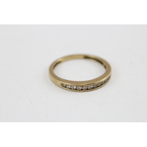 48 - 9ct gold vintage diamond half eternity ring (1.6g) Size  M