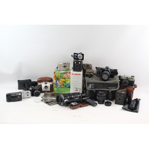 481 - Assorted Vintage Cameras Inc. SLRs, DSLRs, Lenses, Digital Bridges Etc. Job Lot