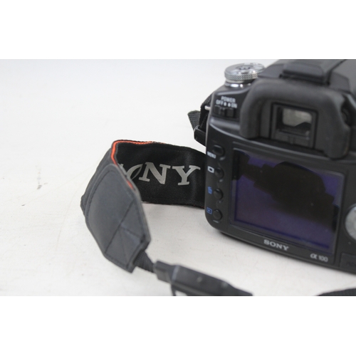 486 - Sony A100 DSLR Digital Camera Working w/ Sony 18-70mm F/3.5-5.6 & Case