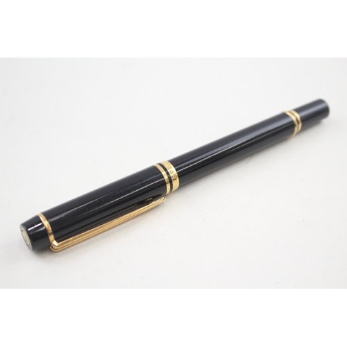 497 - Waterman Ideal Black Lacquer Fountain Pen w/ 18ct Gold Nib WRITING