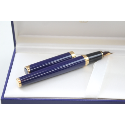 505 - Waterman L'Etalon Navy Lacquer Fountain Pen w/ 18ct Gold Nib WRITING Boxed