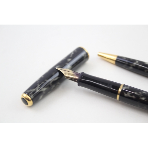 517 - Vintage Parker Sonnet Grey Lacquer Fountain Pen w/ 18ct Gold Nib WRITING