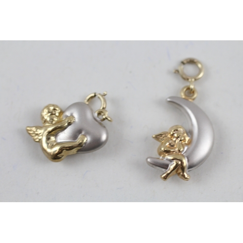 65 - 2x 9ct gold cherub with crescent & heart charms (1.2g)