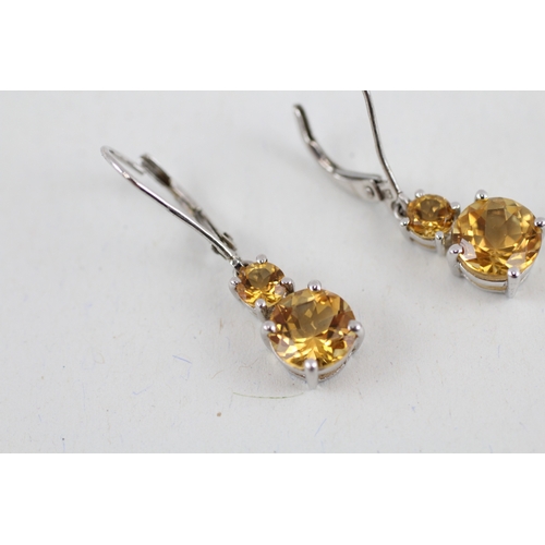 73 - 9ct gold graduated citrine drop earring (2.3g)