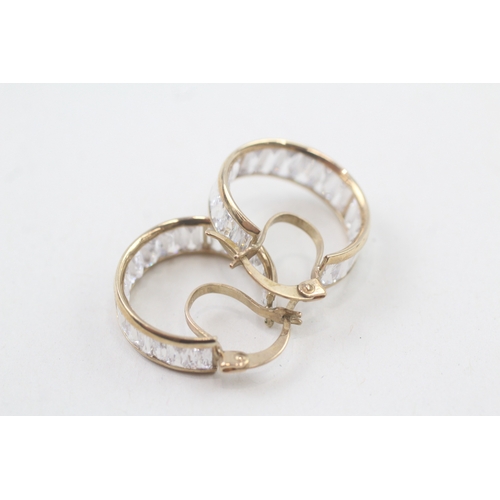 86 - 9ct gold cubic zirconia hoop earrings (4.9g)