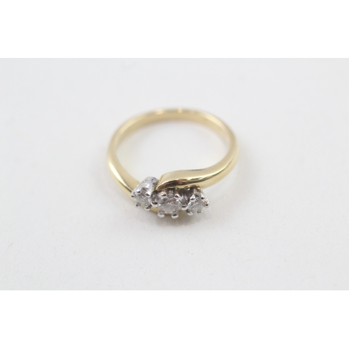 87 - 18ct gold vintage diamond three stone ring, total diamond weight: 0.25ct (approximately) (3.8g) Size... 