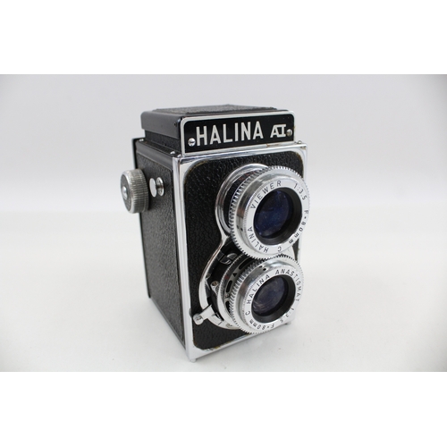 486 - Halina AI Twin Lens Camera Working w/ Original Leather Case