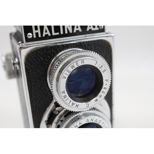 486 - Halina AI Twin Lens Camera Working w/ Original Leather Case