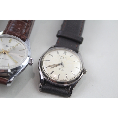 496 - Men's Vintage Watches Hand-Wind/Automatic WATCH RUNS X 2