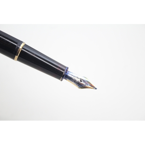 522 - Montblanc Meisterstuck Black Fountain Pen w/ 18ct Nib, .925 Sterling Cap (22g)