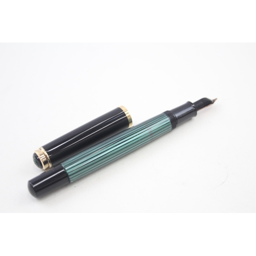 541 - Vintage Pelikan M400 Green & Black Fountain Pen w/ 14ct Gold Nib WRITING