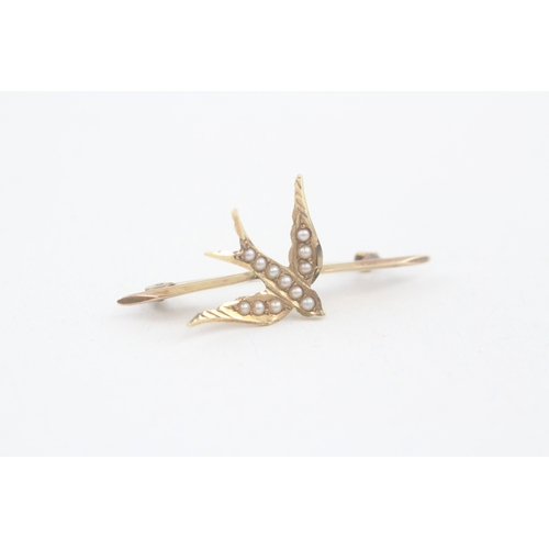 62 - 15ct gold victorian seed pearl swallow brooch (1.5g)