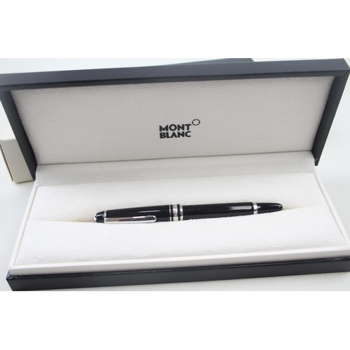 526 - Montblanc Meisterstuck Ladies Black Cased Fountain Pen w/ 14ct White Gold Nib