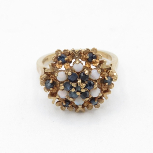 60 - 9ct gold vintage opal and sapphire floral cluster cocktail ring (3.5g) Size  L