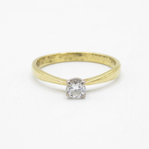 190 - 18ct gold round brilliant diamond single stone ring (2.4g) Size  O