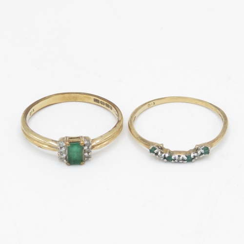 33 - 2x 9ct gold emerald & diamond engagement & curved eternity ring set (2.3g) Size  R + R