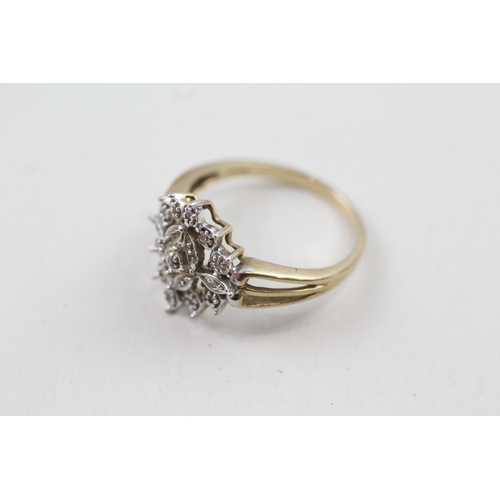 113 - 9ct gold diamond dress ring (2.5g) Size  O