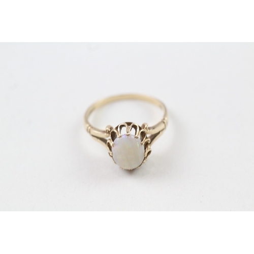 143 - 9ct gold vintage opal cabochon cut dress ring (2.6g) Size  P