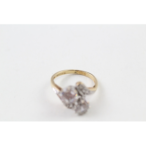 155 - 9ct gold cubic zirconia toi et moi dress ring (3.2g) Size  I 1/2