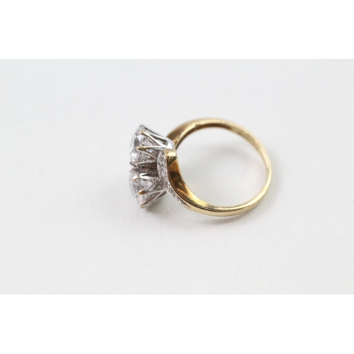 155 - 9ct gold cubic zirconia toi et moi dress ring (3.2g) Size  I 1/2