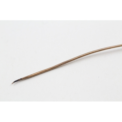 173 - 9ct gold vintage diamond drop stick pin (1.5g)