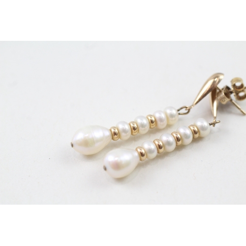 174 - 9ct gold cultured pearl drop earrings with posts (2.3g)