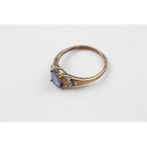 18 - 9ct gold tanzanite solitaire dress ring with diamond set shoulders (1.8g) Size  O