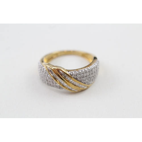 211 - 9ct gold vari-cut diamond dress ring (3.8g) Size  N 1/2