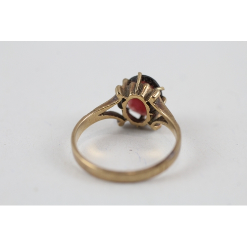 218 - 9ct gold vintage garnet dress ring (2.5g) Size  N