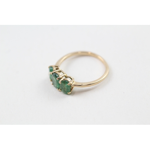 25 - 10ct gold oval cut emerald dress ring (1.9g) Size  O