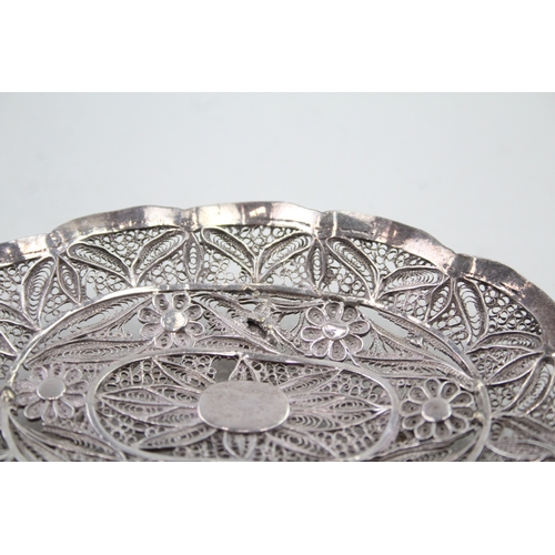 359 - Antique / Vintage .950 Silver Filigree Decorative Pin / Trinket Dish (56g)