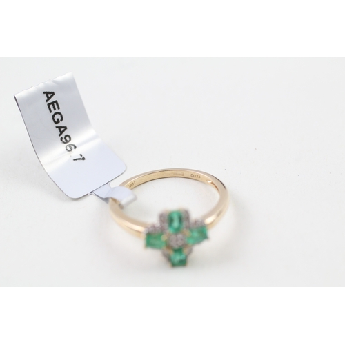 37 - 9ct gold emerald & cubic zirconia dress ring (2.2g) Size  O