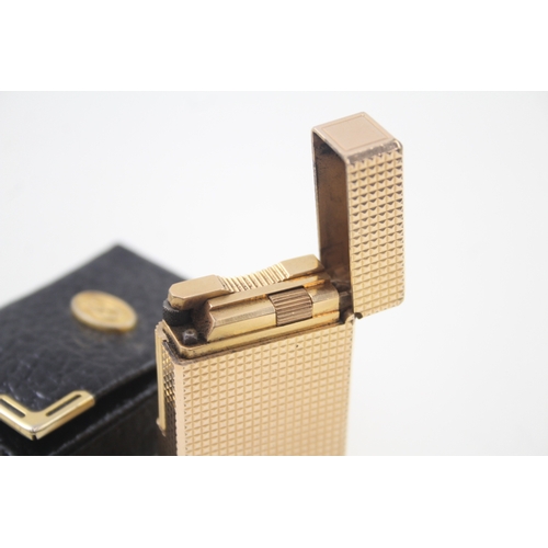 417 - ST Dupont Paris Cigarette / Pocket Lighter Gold Plated Hobnail In Leather Case