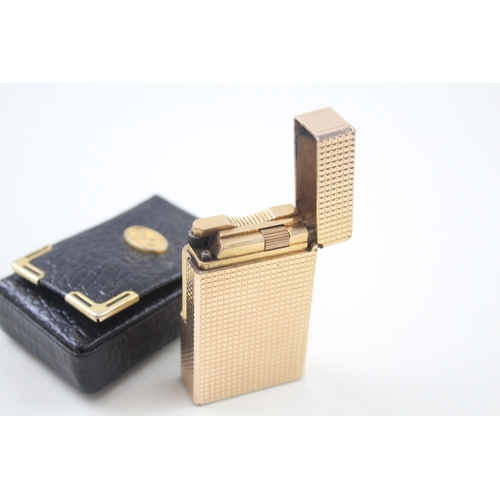 417 - ST Dupont Paris Cigarette / Pocket Lighter Gold Plated Hobnail In Leather Case