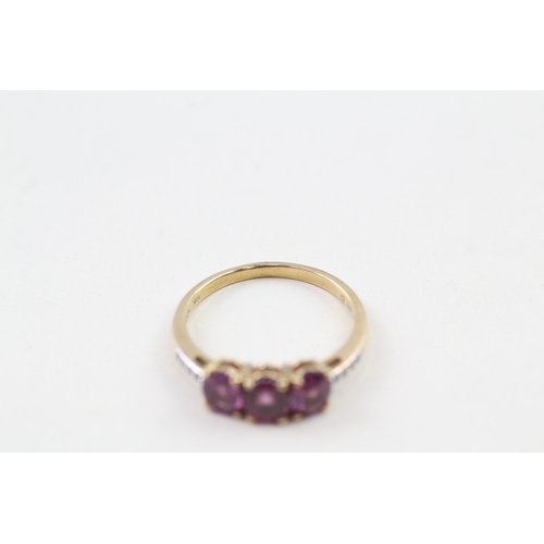 85 - 9ct gold purple garnet & diamond dress ring (1.9g) Size  N 1/2