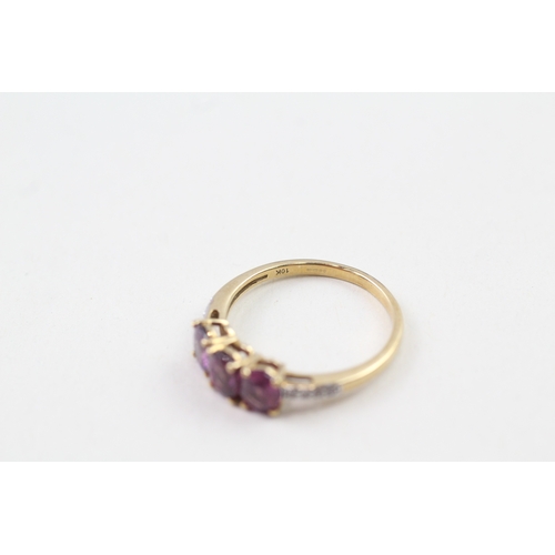 85 - 9ct gold purple garnet & diamond dress ring (1.9g) Size  N 1/2