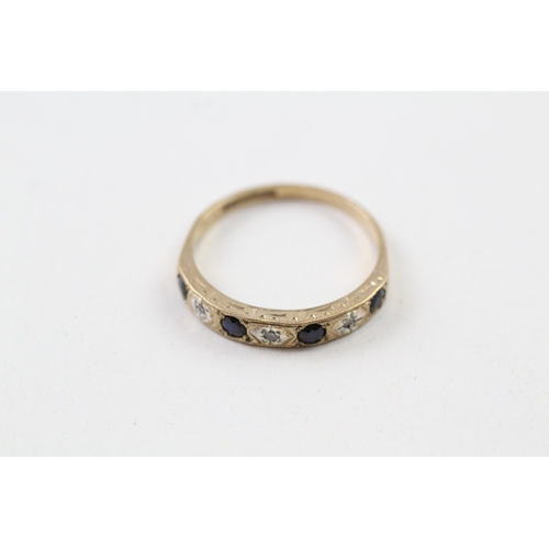 87 - 9ct gold vintage sapphire & diamond half eternity ring (1.8g) Size  P