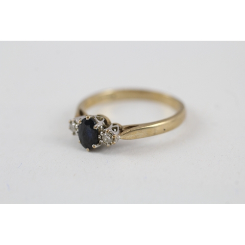 103 - 9ct gold vintage sapphire and diamond trilogy dress ring (2.6g) Size  P